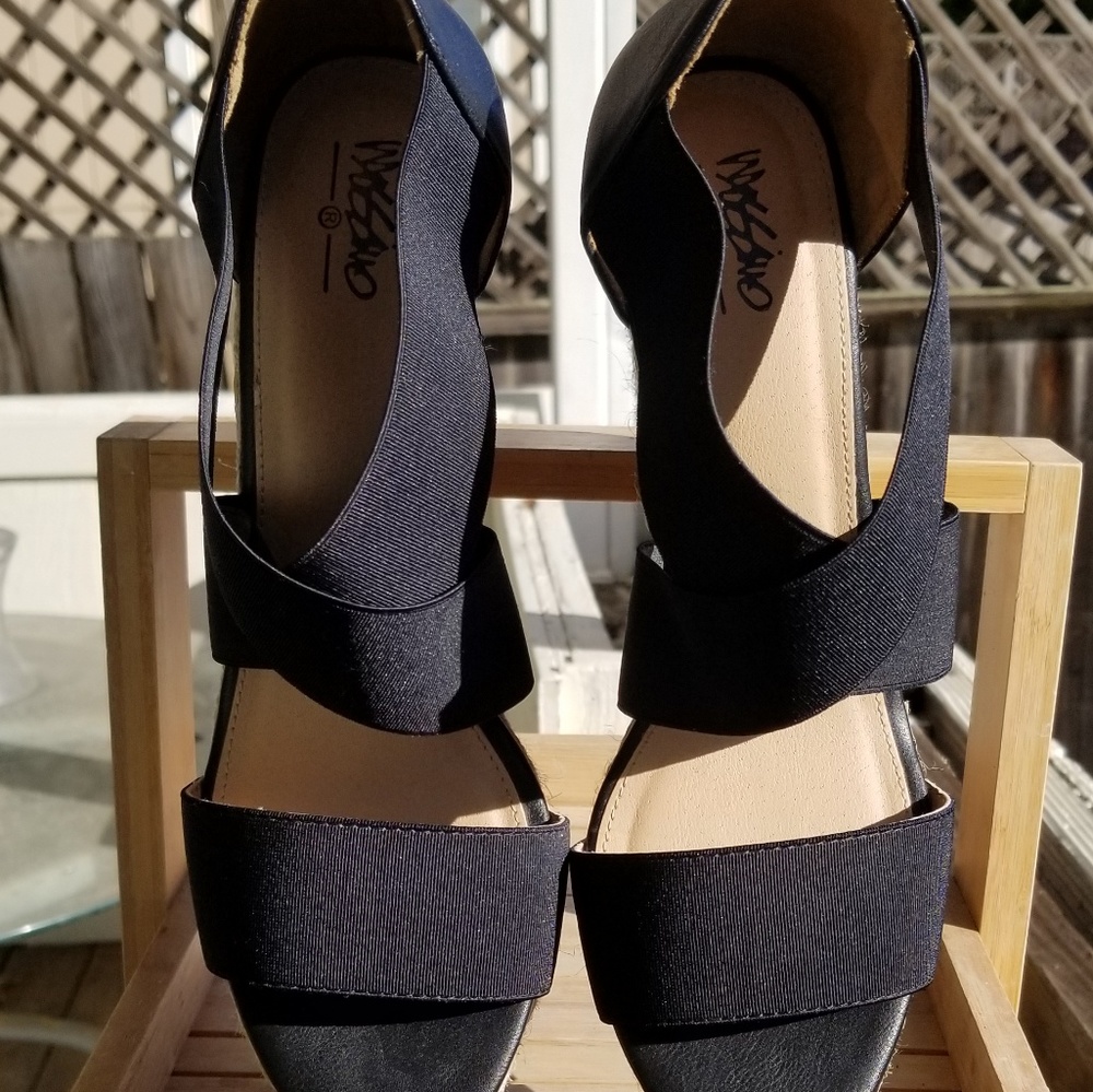 Black Wedge Sandals